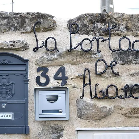 펜션 La Portada De Abajo 갈레고스