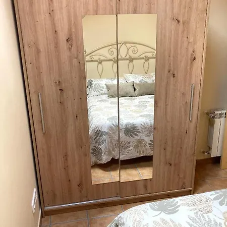 La Portada De Abajo * Gallegos