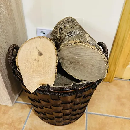 La Portada De Abajo Gallegos