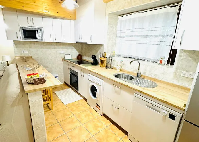 La Portada De Abajo *